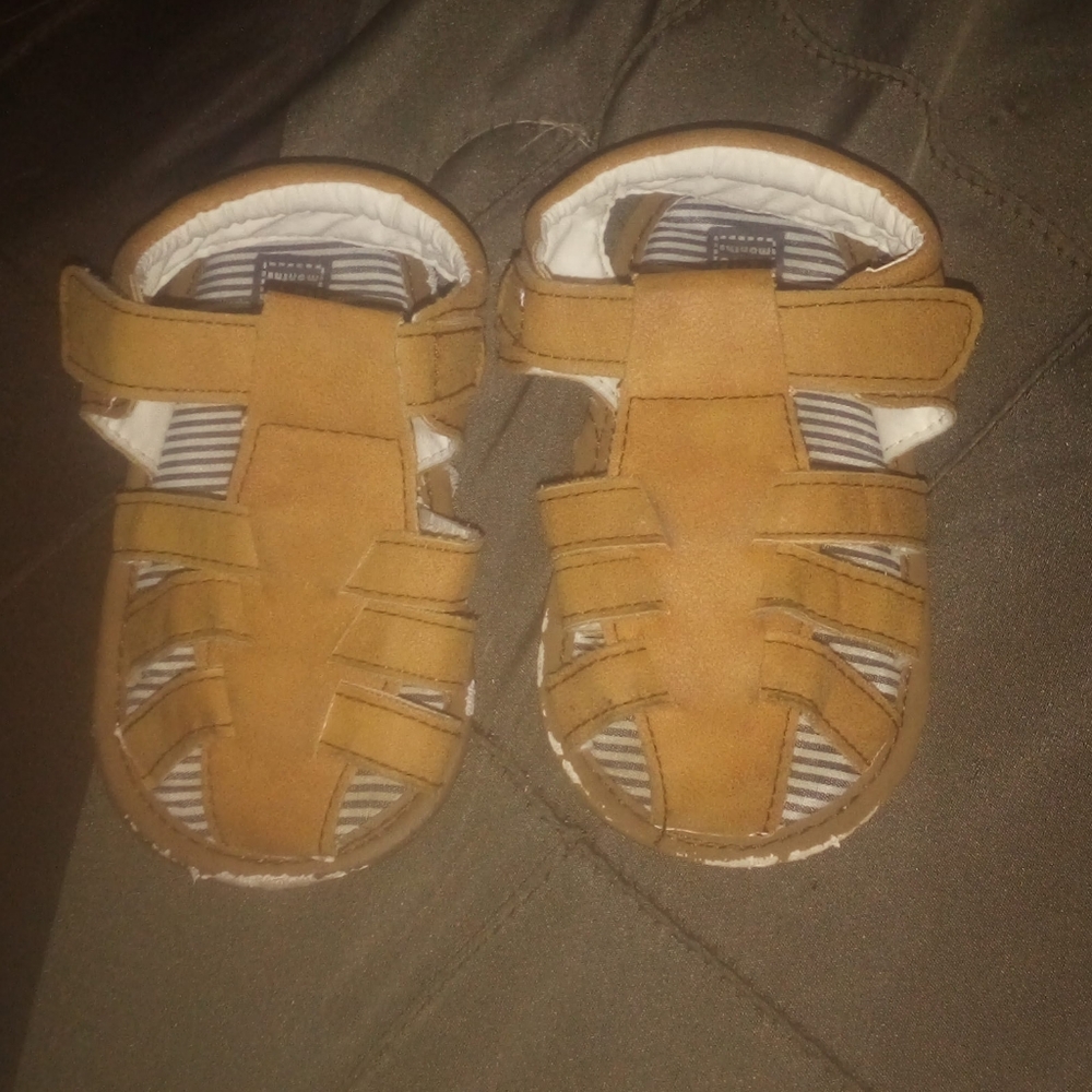 Tan baby sandals